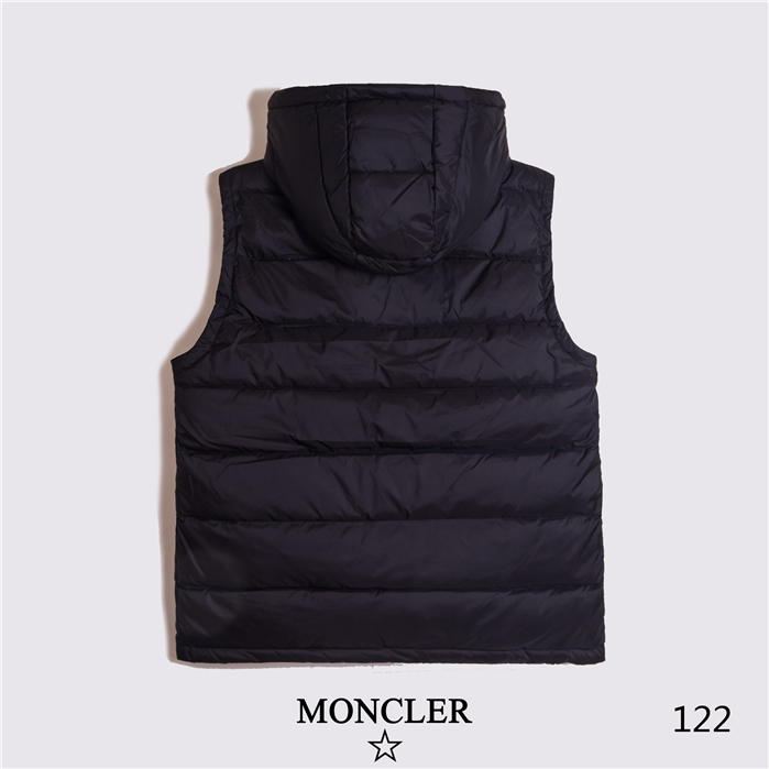 Moncler Men's Outwear 224